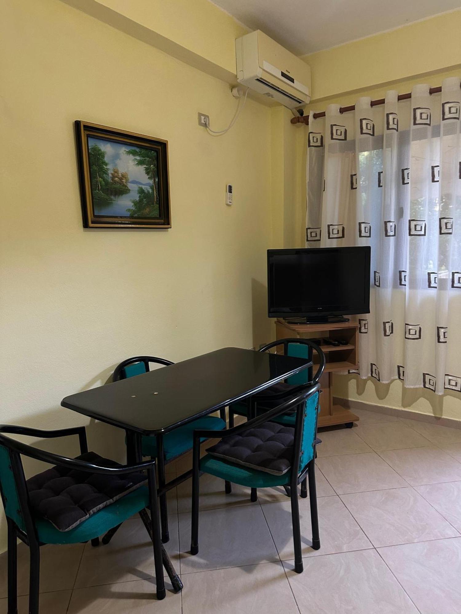 Edi Apartment *